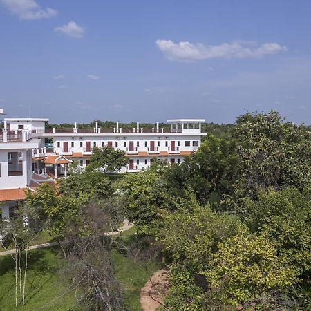 Samrith Hotel Kâmpóng Thum Exterior foto