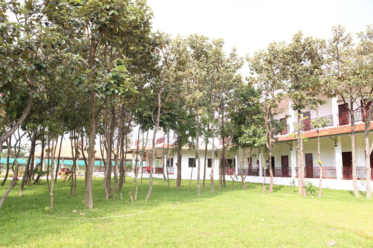Samrith Hotel Kâmpóng Thum Exterior foto