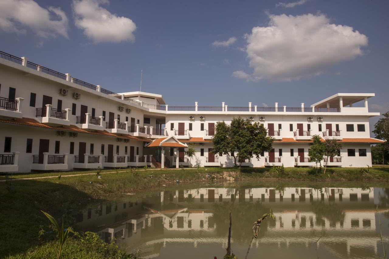 Samrith Hotel Kâmpóng Thum Exterior foto